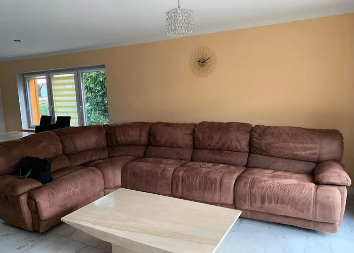 Dom W Gorach Z Bilardem