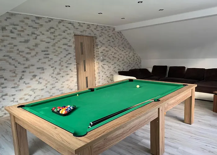 Dom W Gorach Z Bilardem